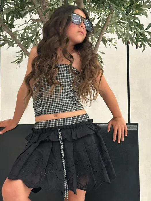 חליפה סטרפלס תחרה שחור